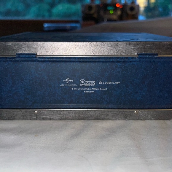 Jurassic World Collectible Lunch Box - Picture 5 of 8